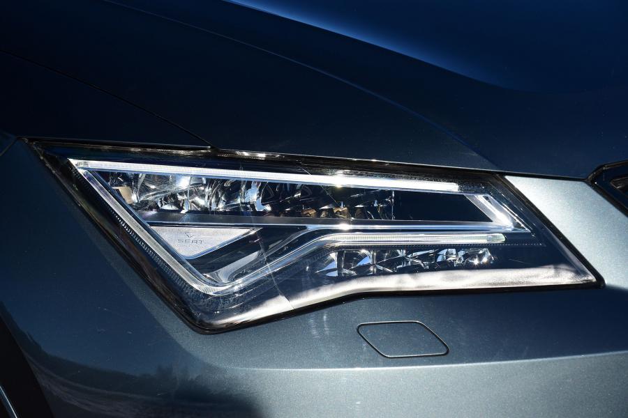 Детали экстерьера Cupra Ateca 2018 года  (UK) (фото 25 из 41)